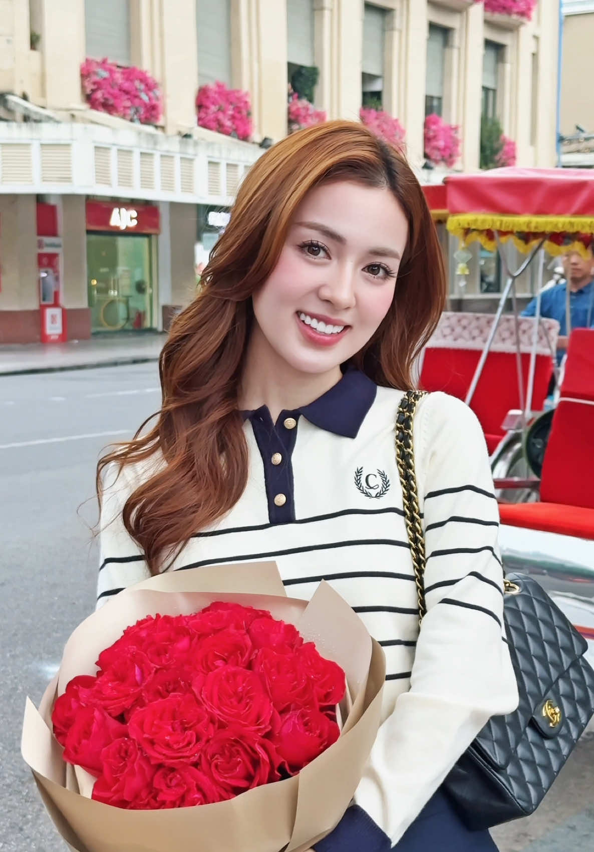 Em như cơn gió thu bay bay 🌹 @Calie.vn #Calie #Hoanolavi