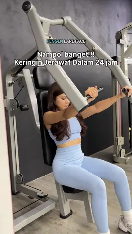 Kalo lagi ada jerawat cobain deh pake acne cream ini, rekomendasi aku banget  @88 OfficiaI Shop  #88AcneCream #ByeBye #Jerawat #HelloGlowing #88OfficialShop J