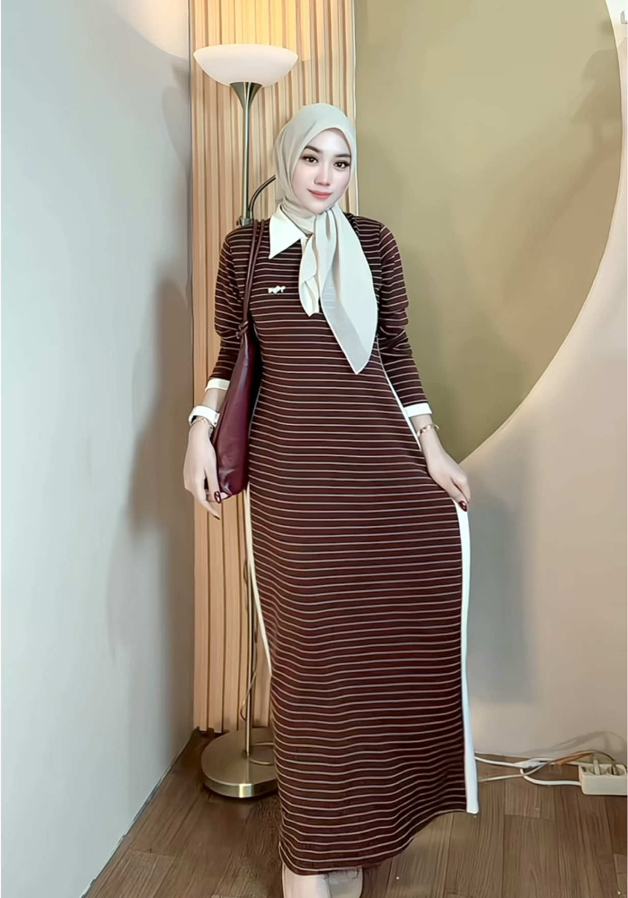 Membalas @Sy tim mahogany siapa aja nih?? rekomendasi dress kekinian nih mewah cakep😍 #dress #dresses #gamiskekinian #viral #ootdhijab 