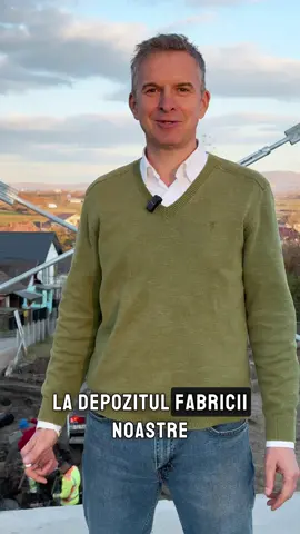 Aici, pe locul acesta, prinde viață noua noastră fabrică. Lucrurile încep să se miște — avem fundația, structura metalică și drumul de acces. Nu-i ușor, dar fiecare pas contează. O facem cu aceeași omenie și cu același respect pentru laptele bun, doar că… mai bine, mai eficient și cu gândul la produse și mai faine. Mulțumim celor care ne sunt aproape și cred în povestea noastră. Urmează o etapă nouă, dar gustul rămâne același — gustul Fermei cu Omenie. #fermacuomenie #fy #fyp #oamenibuni #branzabuna 