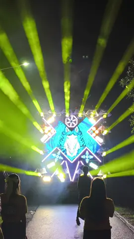 Ngerti dewe barange 🤙 @TEBE AUDIO JOMBANG @STAR_LIGHTING💫 #karnavalgrogol #grogoldiwekjombang #jombang24jam #viralfyp #fyp 