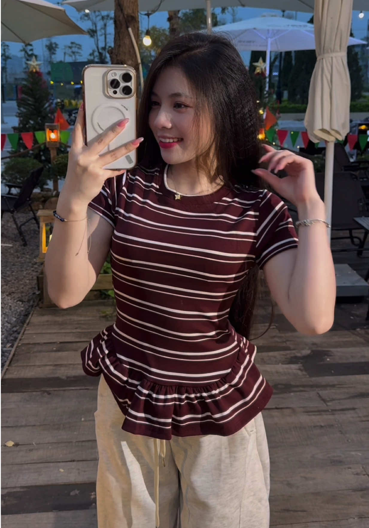 Thun sọc viền bèo xinh