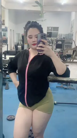 #xuhuongtiktok #gaixinhtiktok #gymer 