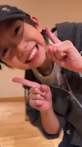 TikTokはじめまして😊11歳になったCZ'25の城山奏です🐣大好きな先輩の大好きな曲踊ってみました🍯🍩新曲も楽しみ❣️ #城山奏 #CZ25 #EBIDANNEXT #エビネク #SUPERDRAGON @SUPER★DRAGON 