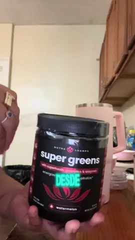 #viralvideo #tiktokshop #supergreens #enparati #jugoverde @NutraChamps 