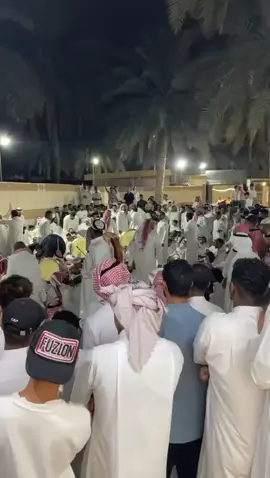 @فرقة أمواج الأحساء 🎤 @سلمان علـي.🖤 ‏#سامري #خبيتي #امواج_الاحساء #قادري  ‏#الاحساء            ‏     ‏ ‏