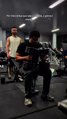 Zero chances de derrota... #disciplina #reflexão #bodybuildingmotivation #fyviral #likeamachine 