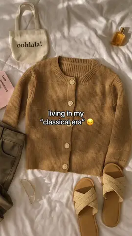 this longsleeve is so classical