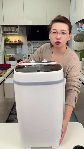Máy giặt mi ni rất tiện lợi  cho nhà có trẻ nhỏ #maygiatmini #xuhuongtiktokk #đogiadungtienic 