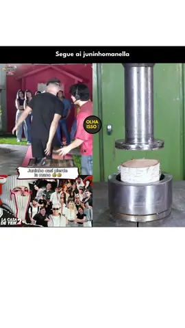 Transforme seu visual com os cortes incríveis do @juninhomanella! ✂️✨ Não perca as dicas e inspirações que vão deixar seu look ainda mais incrível! #CortesPerfeitos 