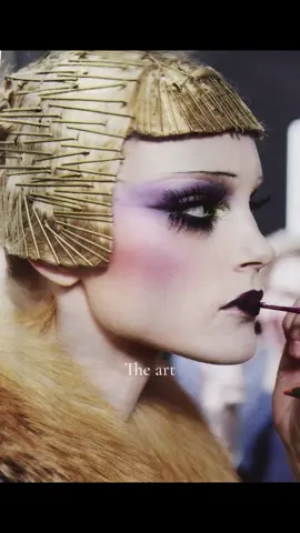 #patmcgrath the most booked artist in the 2000s ——- #modeling #viral #fyp #johngalliano 