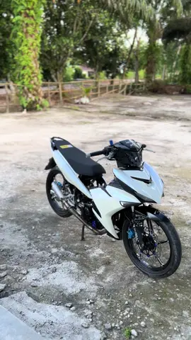 flora ganti warna🤍#mxkingsoloraya🔥 #mxkingprostreet #mxsolorayastyle🔥 #foryoupage❤️❤️ #fyppppppppppppppppppppppp 