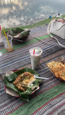 cocok dinggo merenung lo cahh😌#gunungrowo #wadukgunungrowo #wisatapati #fypシ゚ #masukberanda 