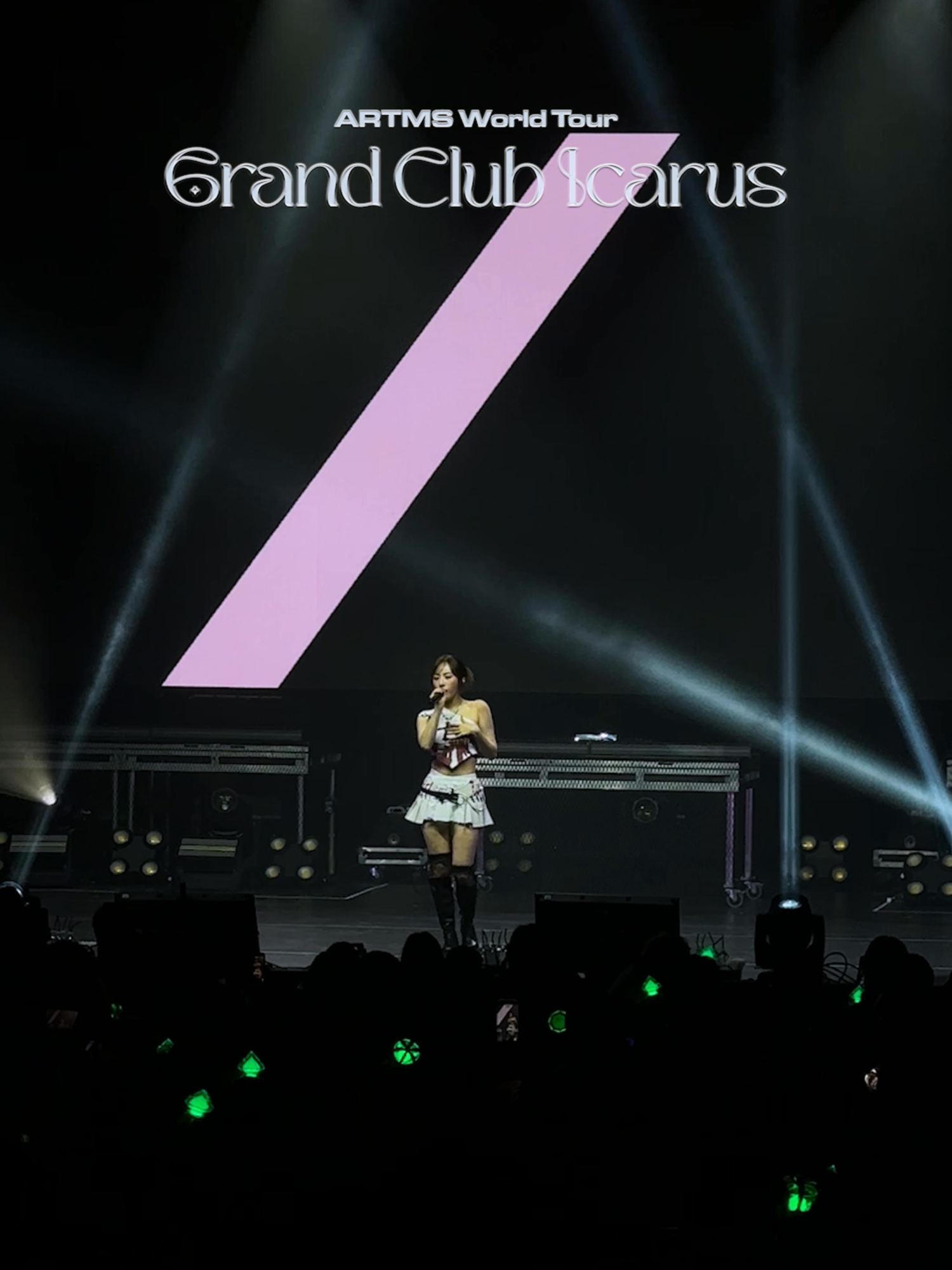 Grand Club Icarus🪽 in Baltimore : <Je ne sais quoi 💚> #ARTMS #아르테미스 #OURII #Grand_Club_Icarus #HaSeul #하슬
