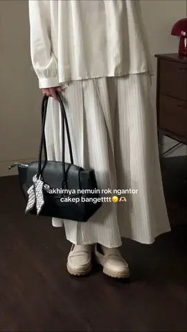 ini yg ku maksud rok segala acara mau ngantor ngampus ngemall cakeppp🙂‍↔️🫶🏻 #rok #rokwanita #rokmurah #outfitsyari #ootdsyari @soul. 