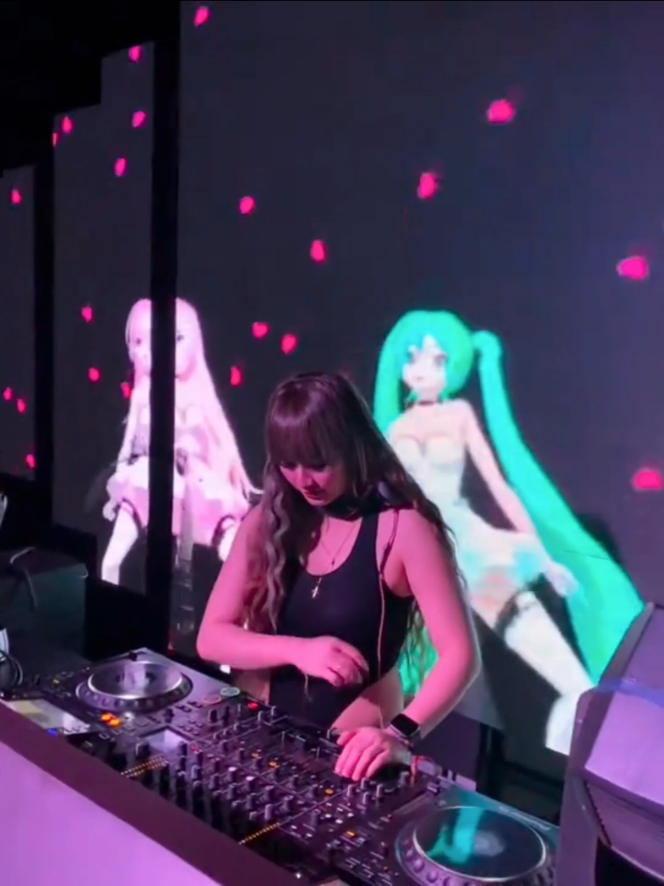 Party Time #djchelsy #nightparty #ladiesnight #djcantik #clubbingparty 