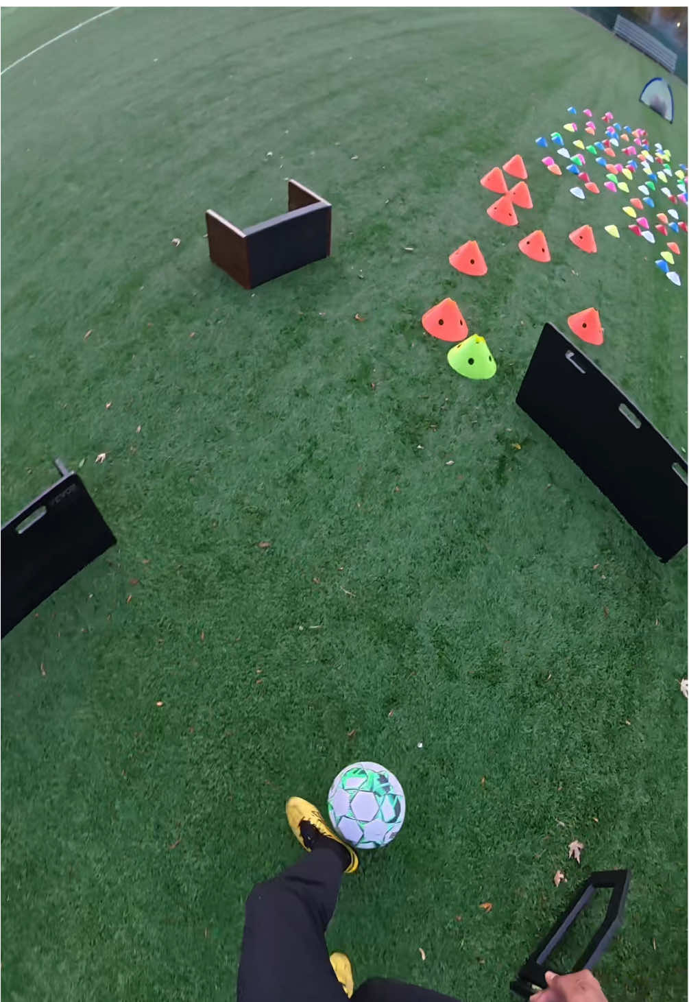 CRAZIEST MAGIC footwork drill🔥to improve dribbling #football #skills #futbol⚽️ #footwork #footballskills 