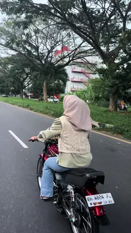 @DI🅰️nsyah🍓 #fyppppppppppppppppppppppp #kingkolongstyle #kingstyle #foryoupage 