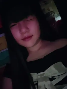 Anh k cần bt tại em kco đc yeu