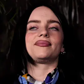 If you’re a billionaire… why are you a billionaire? Billie definitely deserves the fame! ➤ edited by billsvils ✦ ib/ac me  ➤ cc/scp @overbills  ✦ shake mine/overbills ➤ Topaz/Quality by me payhip ✦ @BILLIE EILISH  #billieeilishedits #fyp #hmhas #aftereffectsedits #billsvils 