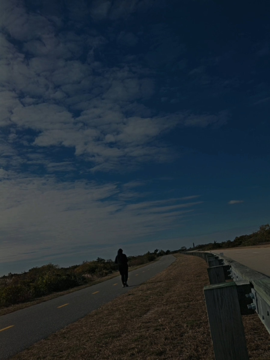 A close friend told me I inspire them... who would have thought? Not I! But, you never know who's watching!  #lockin #stayconsistent #showupforyourself #slowrunner  #runner 