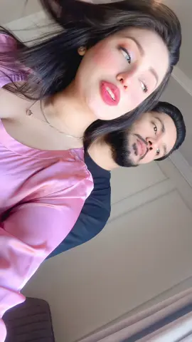 #foryou #foryousong #sarahkhan1 #sarahkhanhusband #husbandwifelove 