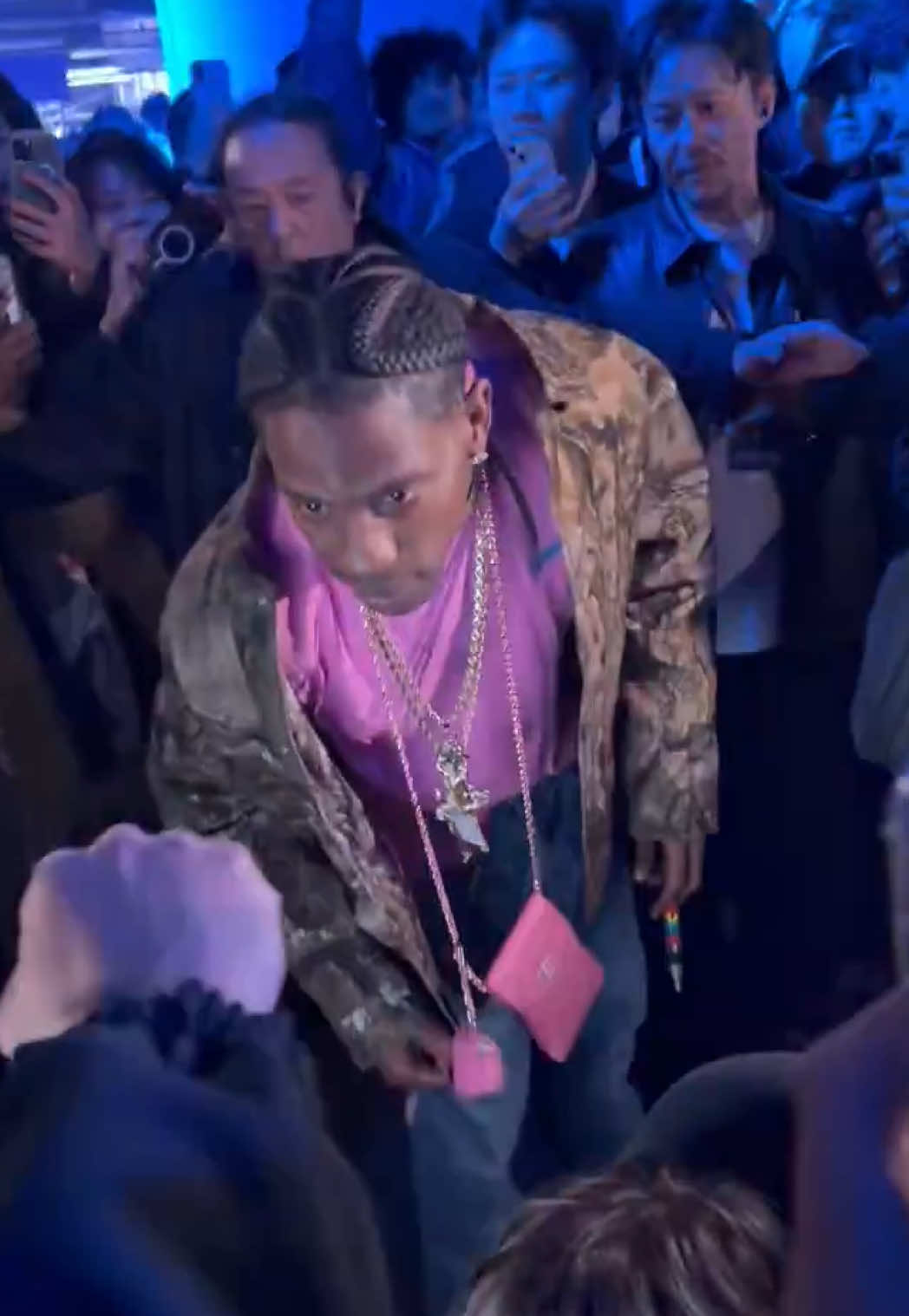 Travis Scott in Tokyo 🇯🇵 #travisscott #cactusjack #tokyo #japan #fyp 