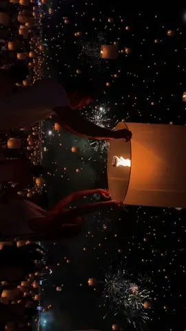 my little girl dream come true 🥹🤍 #fyp #lantern #lanternfestival #yipeng #chiangmai 