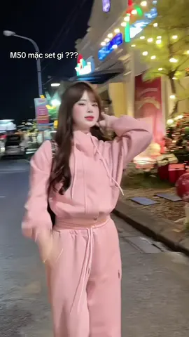 M50 mặc set gì… ? mét 63 vẫn bon chen thoải mái #xh #tiktok #hot
