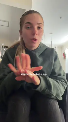 guys please i’m trying to be relatable here #starbucks #coffee #coffeetiktok #coffeetok 