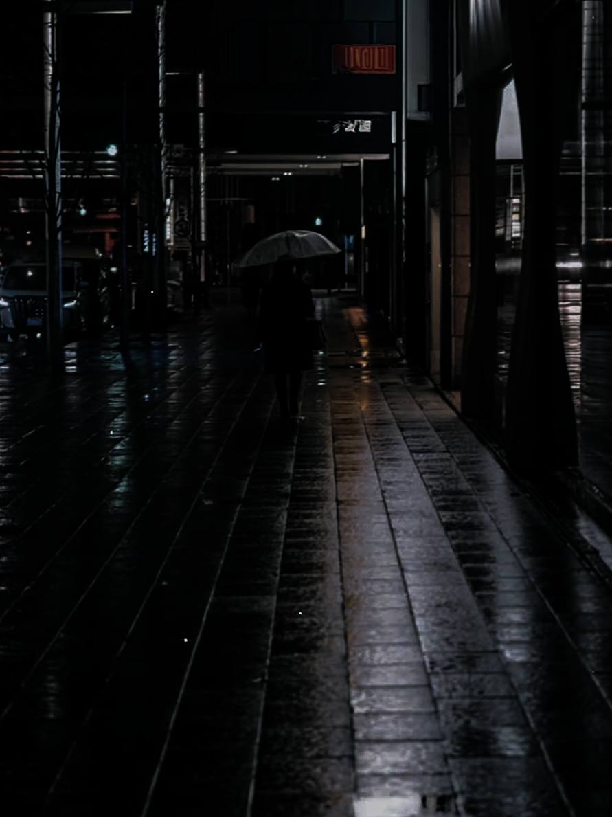 Đoàn tàu lăn bánh rời bến chầm chầm khuất xa dần xa  #sbtentertainment  #fpyシ  #nhactamtrang #nhachaymoingay  #nvy_065 