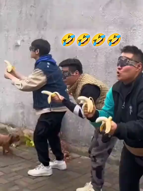 #ရီစရာဟာသ #ကြိုက်ရင်အသဲပေးခဲ့ #မျက်နှာမပြောင်ရရင်မနေနိုင်😅 #fyp #copylink 