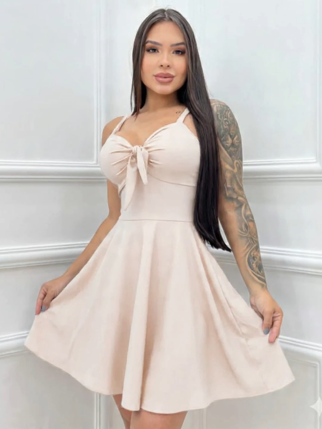 Vestido Feminino Alcinha com Bojo, Amarração Frente Soltinho Dia Dia. Vários modelos #VestidoFeminino #VestidoEstampado #VestidoRodado #VestidoSoltinho #VestidoAlcinha #VestidoComBojo #AmarraçãoFrente #DecoteV #ModaFeminina