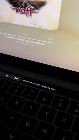 Tak seindah cinta yang seharusnya #naff #liriklagu #lagugalau #vateours 