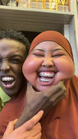 ውሃ አለ እኛ ቤት 😁@juweriyoabdi_12 #wiilbadiyo #somalitiktok #wiilbadiyo #ethiopian_tik_tok🇪🇹🇪🇹🇪🇹🇪🇹 #fyo 