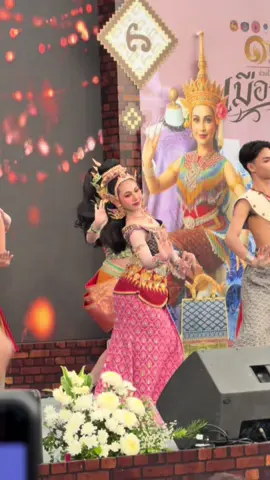 #นางสุนิสา มาเยือนเมืองนคร  เหล่านางเอกหนังลุง     เซ็นทรัลนครศรีธรรมราช