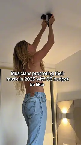 „Love letter“ is out now ❤️ hope you like it #newmusic #singersongwriter #singer 