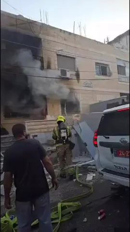 الطور ساحة حـرب ! دعوات لأهالي الخير في مدينة القدس عامة بضرورة التوجه إلى قرية الطور للتواصل وتهدئة النفوس منعاً لتدهور الأوضاع إلى حال أسوء. قلوبنا مع عائلة الفقيد  .. ندعو جميع أهلنا في الطور بالتدخل لما فيه خير 🙏