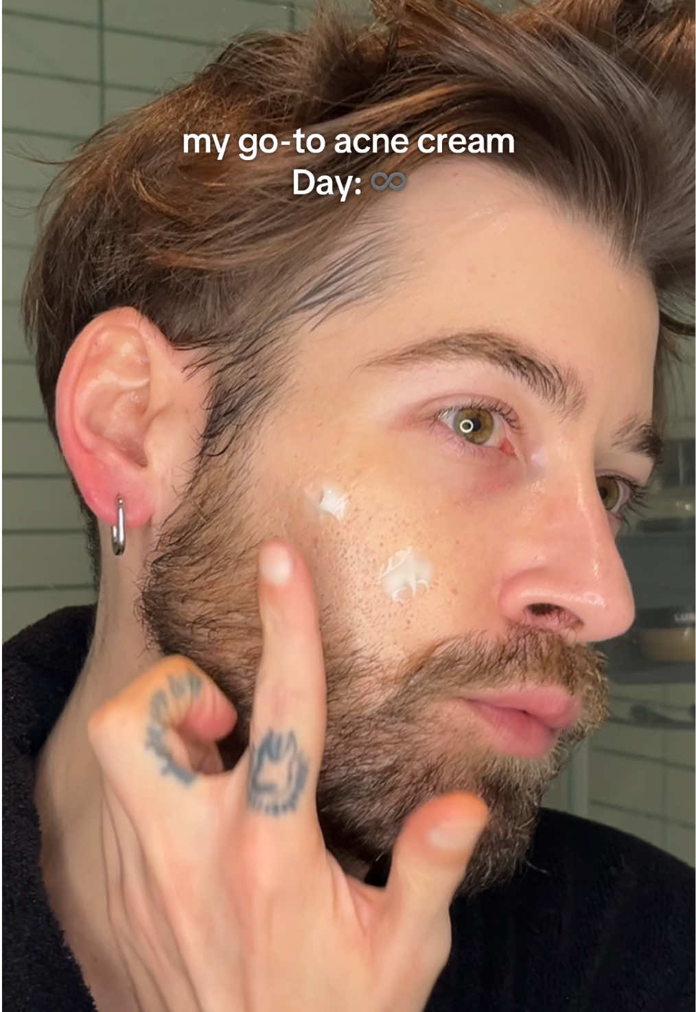 my go-to acne cream 💧 lightweight, calming, and perfect when my skin needs a reset Use my YesStyle reward code for extra discount : MANUKSK1N  #koreanskincare #glowyskin #acneproneskin #senstiveskin #koreanmoisturizer @Dr.Althea US 