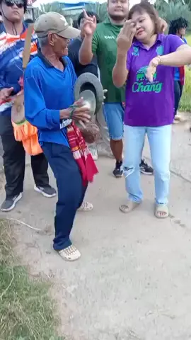 พบพ่อกับป๋าติ้งแอว4Gประจำวงคณะน้องใหม่กลองยาวอีกเช่นเคย มาเด้ามาม่วนนำป๋าครับ🥰🎼#กลองยาว #ฟีดดดシ 