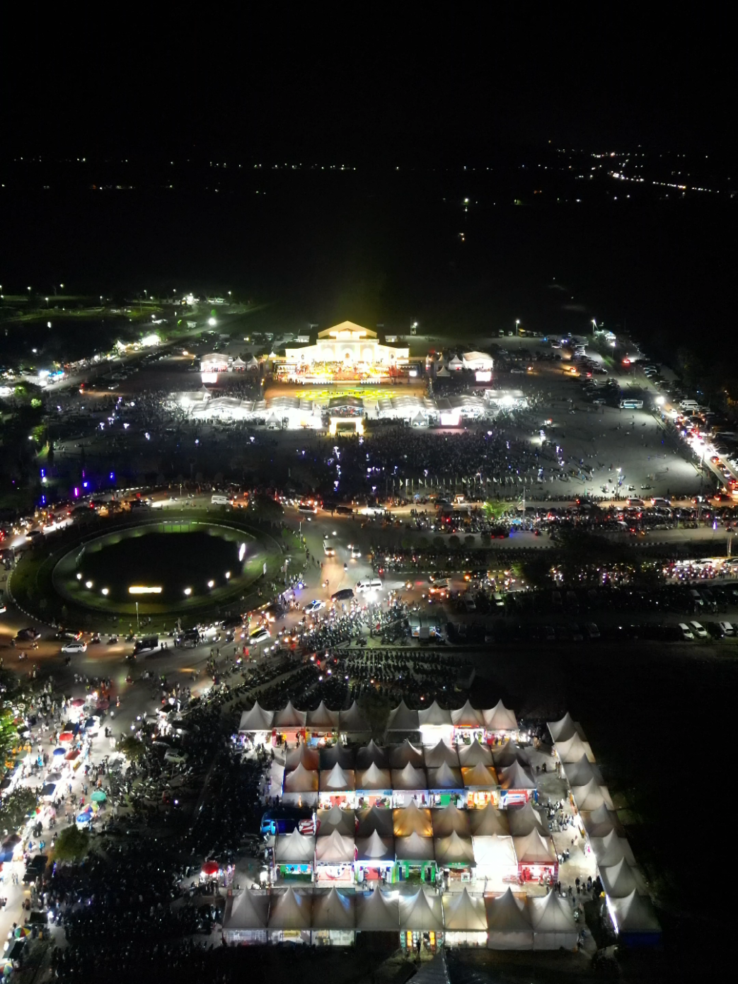 apa keseruanmu selama MTQ PIDIE JAYA 2025 ?  malam ini udah penutupan mtq ya.  bye bye...  #mtqpidiejaya2025 #mtq #pidiejaya #dronedji #aceh 