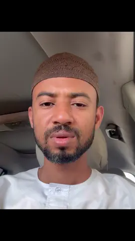 لم يُنادِ اللهُ نبيَّه ﷺ باسمه في القرآن أبدًا، بخلاف ذلك إن الله نادى في القرآن كلُ الأنبياء بأسمائهم. #سلسلة_السيره_النبويه  #السيرة_سيرة_النبي_صلى_الله_عليه_وسلم  #صلوا_على_رسول_الله  #fo  #إبراهيم_بلل  