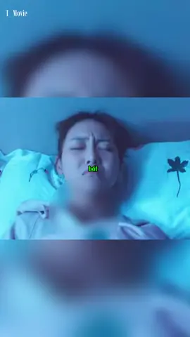 Chuyện quái gì đang xảy ra vậy 1/3 #fyp #foryou #mereviewphim #t_movie #xuhuong 