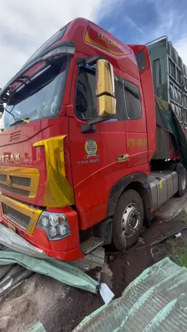 Với tôi đó là 1 nỗi đau..k còn điều gì để nói 