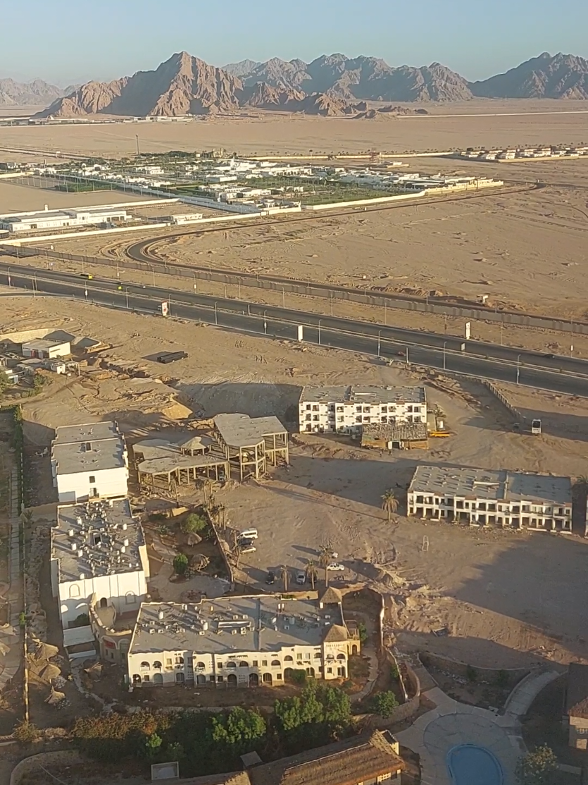 Приземление в аэропорту Шарма #утро #небо #самолет #египет #отдыхнаморе 