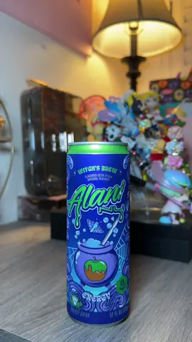 Happy Friday! 🤭 @Alani Nutrition #witchsbrew #alaninu #friday #energy 