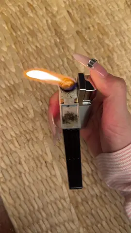 Take five? Sure. Setting the flame to “vacation mode.”#lighter #relax #foryoupage #viral #gift 