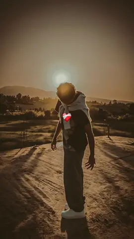 #viraltiktok #fyp @𝐍👑.𝐑𝐎𝐌𝐄𝐎🇬🇧 ✨️²✵ @𝐍👑.𝐑𝐎𝐌𝐄𝐎🇬🇧 ✨️ 