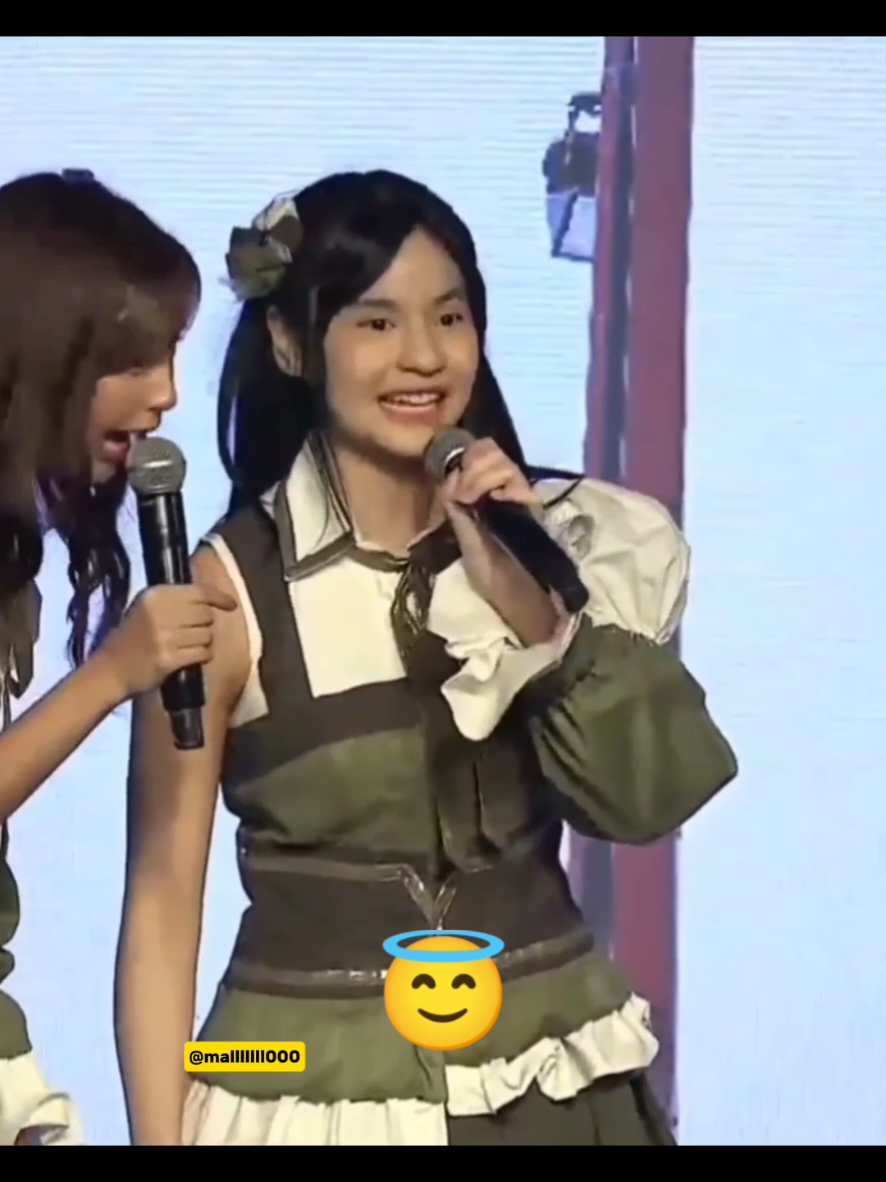 Jangan pernah merasa sendiri ya 😇🫂 #trishajkt48 #elijkt48 #graciajkt48 @jkt48.trisha #CapCut 