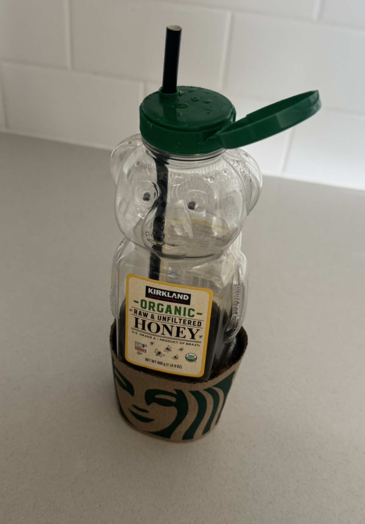 #starbucks #bearcup #holidays #starbuckscup 